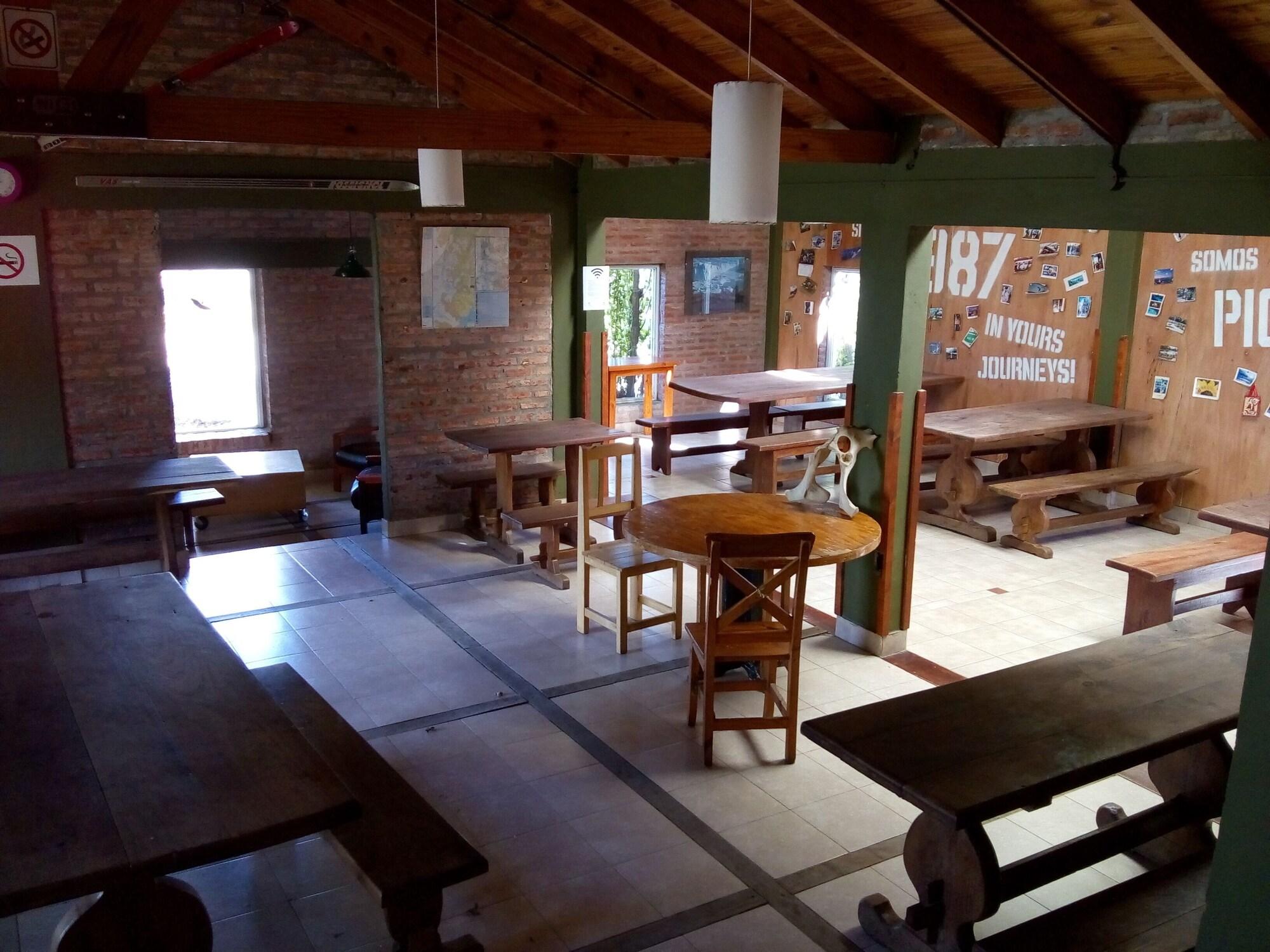 Hostel Los Pioneros El Calafate Esterno foto