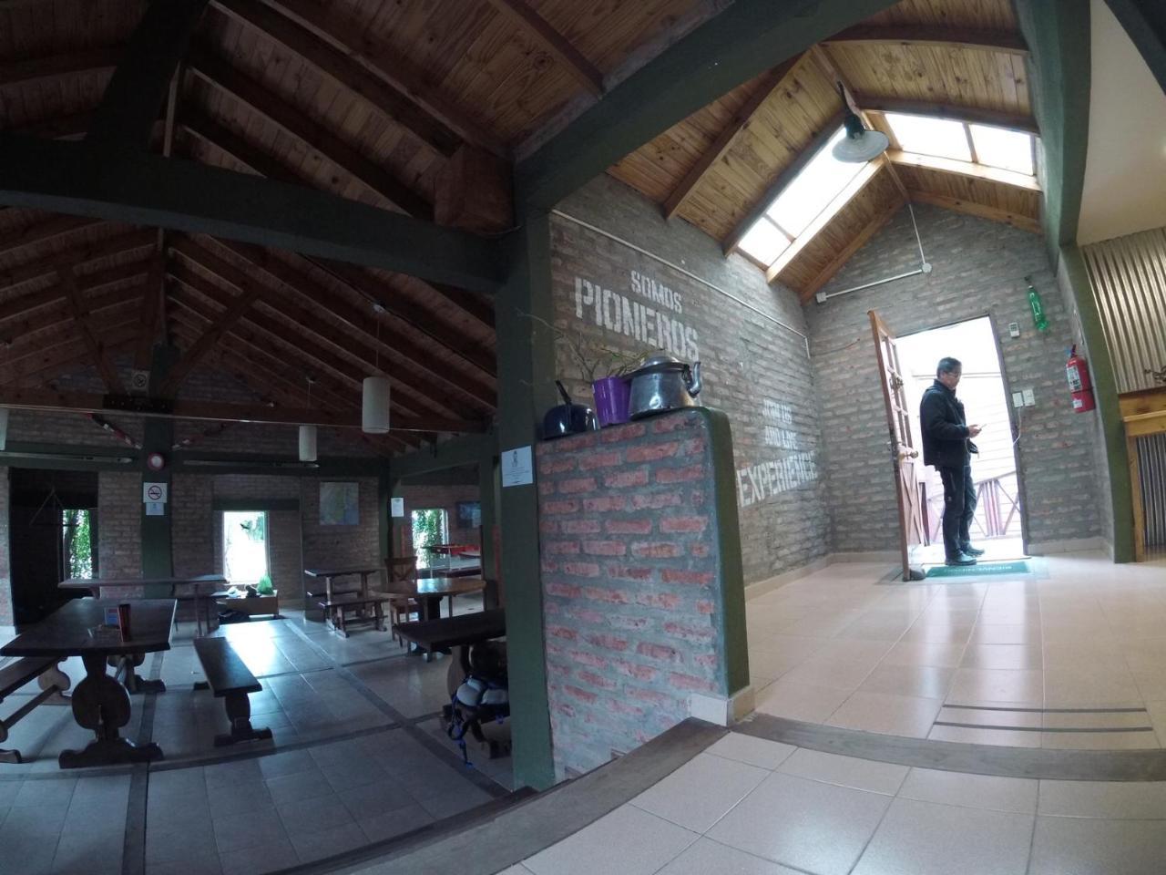 Hostel Los Pioneros El Calafate Esterno foto