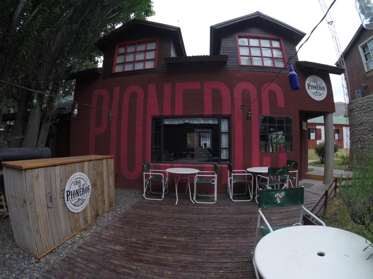 Hostel Los Pioneros El Calafate Esterno foto